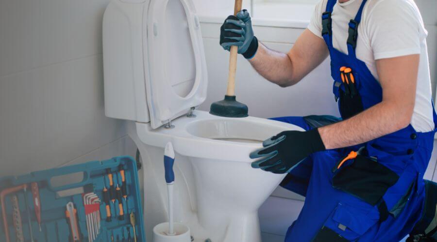 Professional septic pumping service in Saline, MI